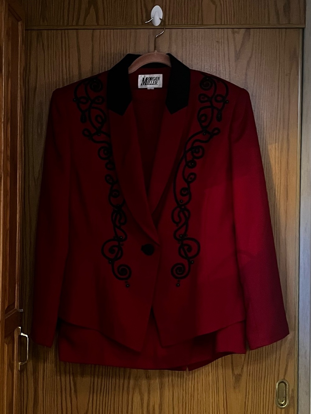 Morgan Miller Red Embroidered Suit With Blazer Jacket and Matching Skirt Size 14